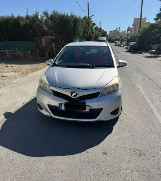 Toyota Vitz 2013