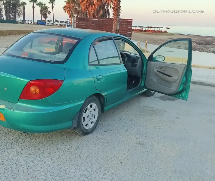 Kia Rio 2003