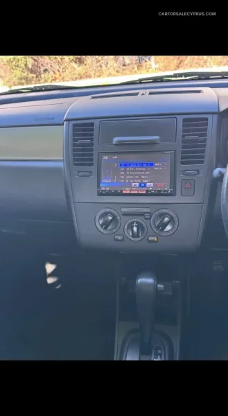 Nissan Tiida 2013