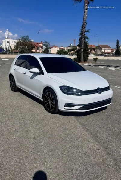 Volkswagen Golf 2020