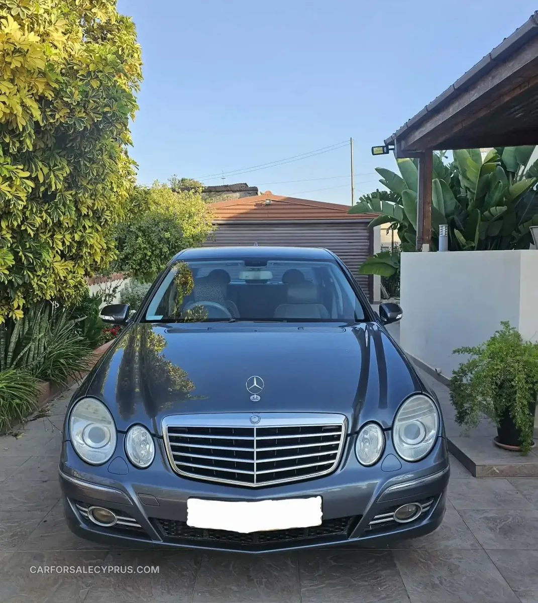 Mercedes-Benz E-Class 2009