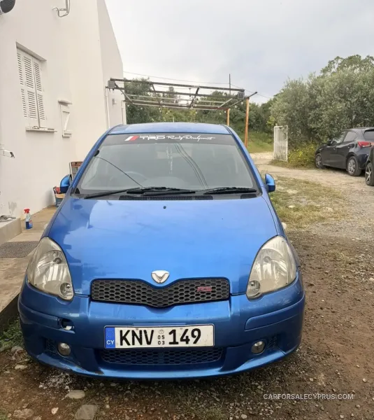 Toyota Vitz 2003