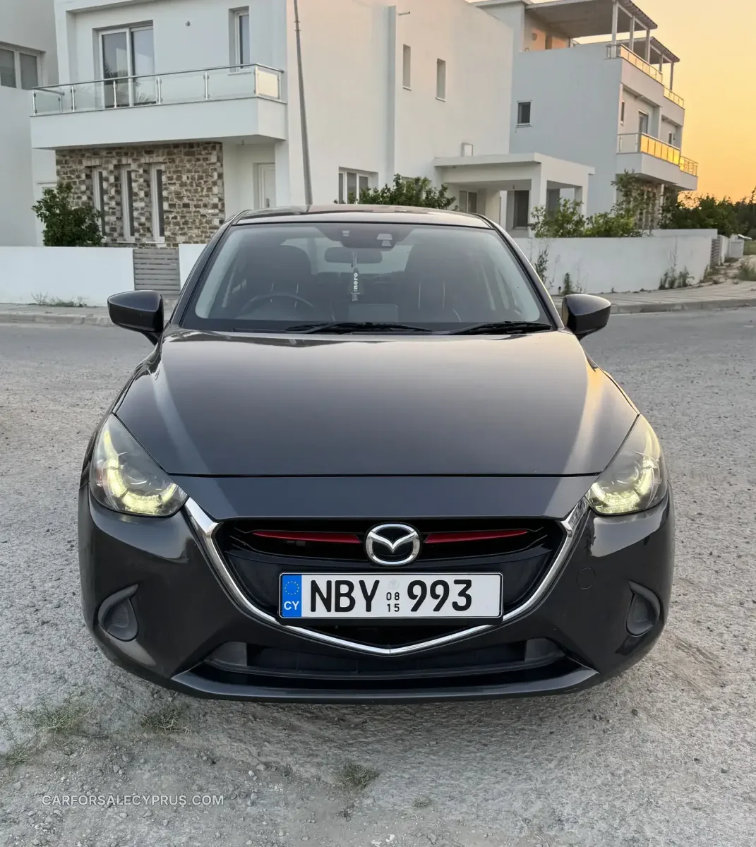 Mazda Demio 2015
