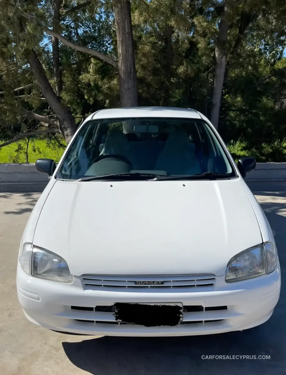 Toyota Starlet 1998