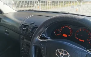 Toyota Avensis 2004