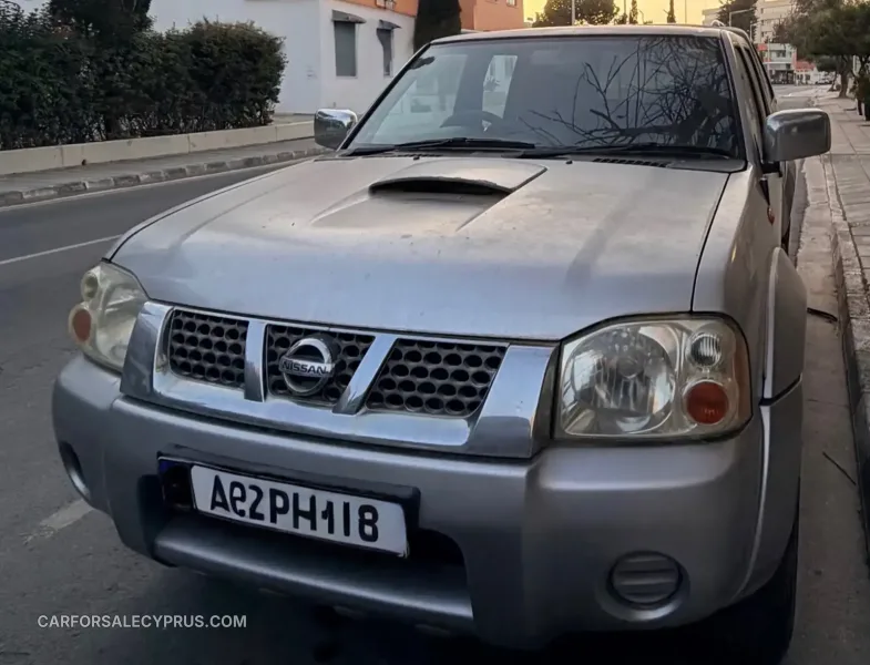 Nissan Navara 2002
