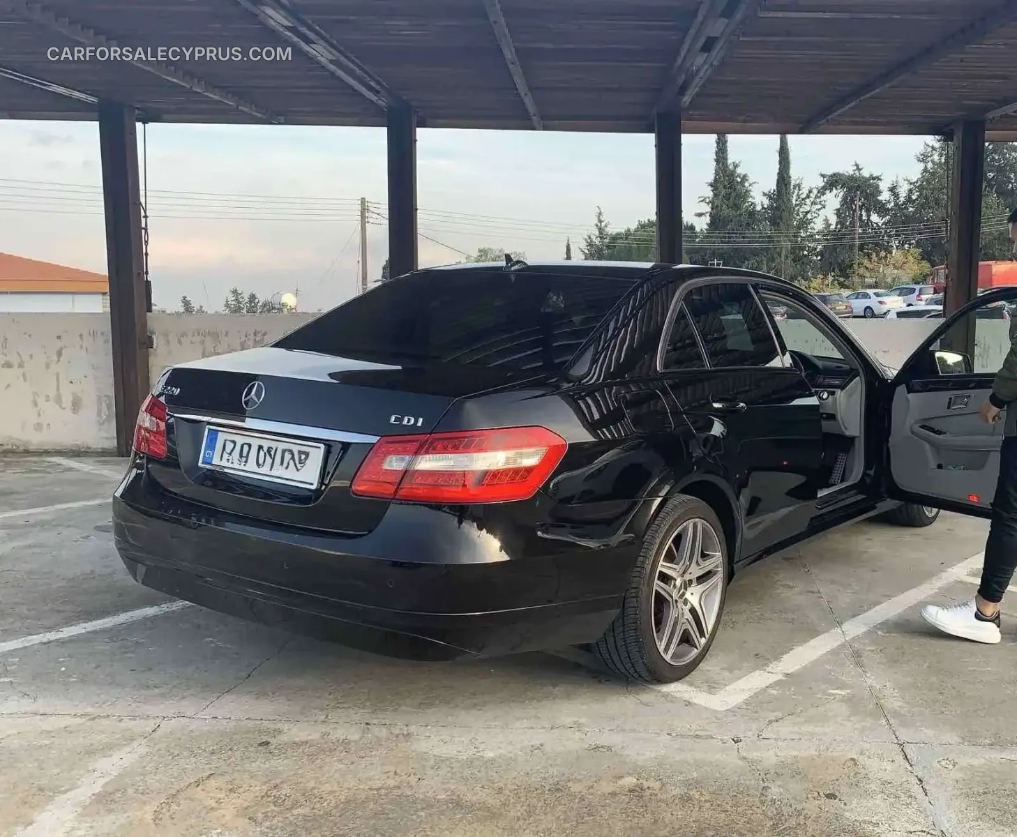 Mercedes-Benz E-Class 2009
