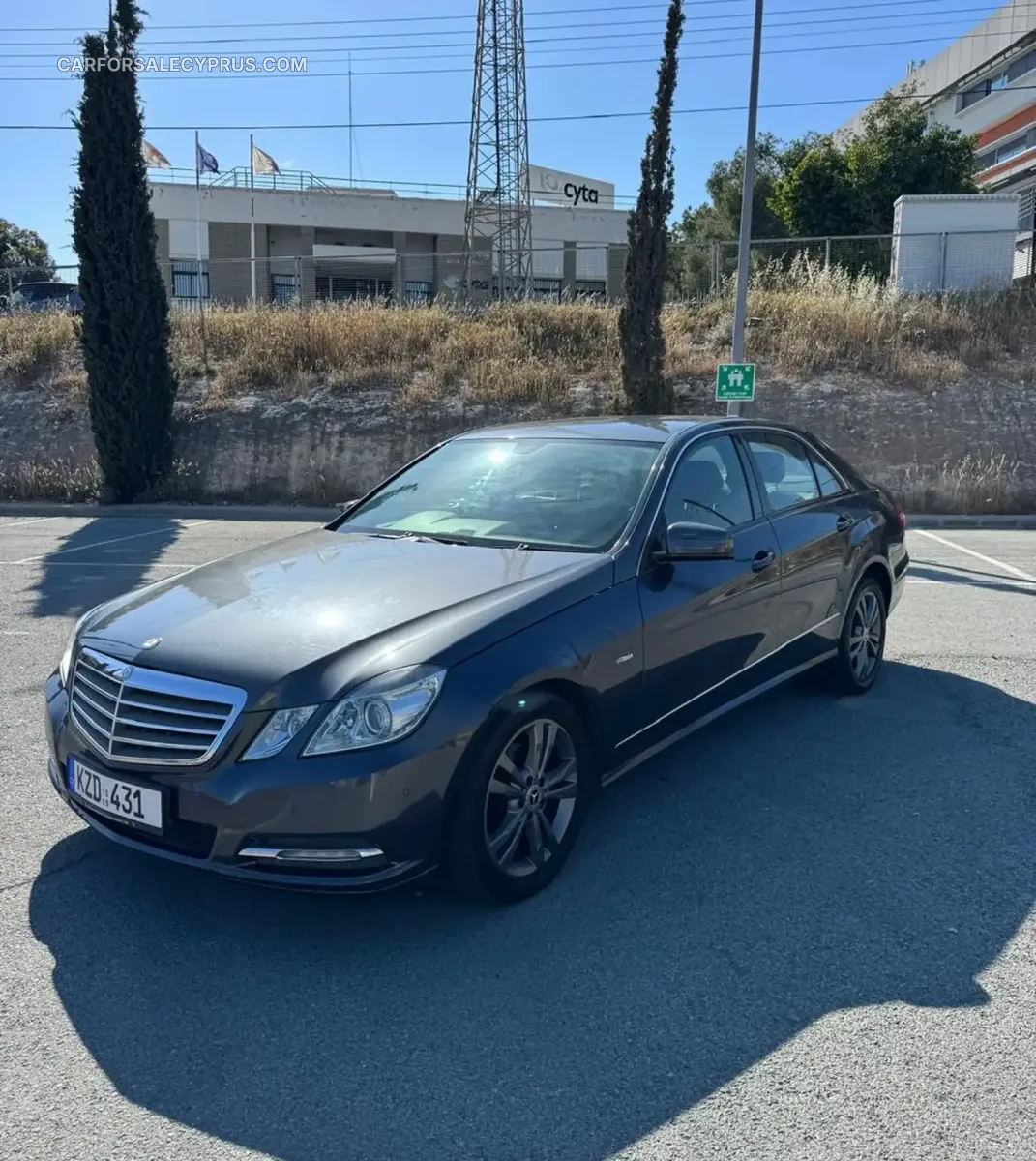 Mercedes-Benz E-Class 2009