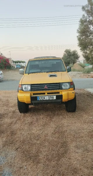 Mitsubishi Pajero 1995