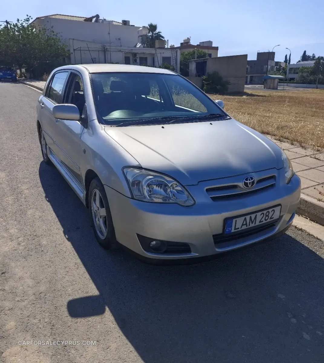 Toyota Corolla 2004