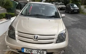 Toyota Ist 2003