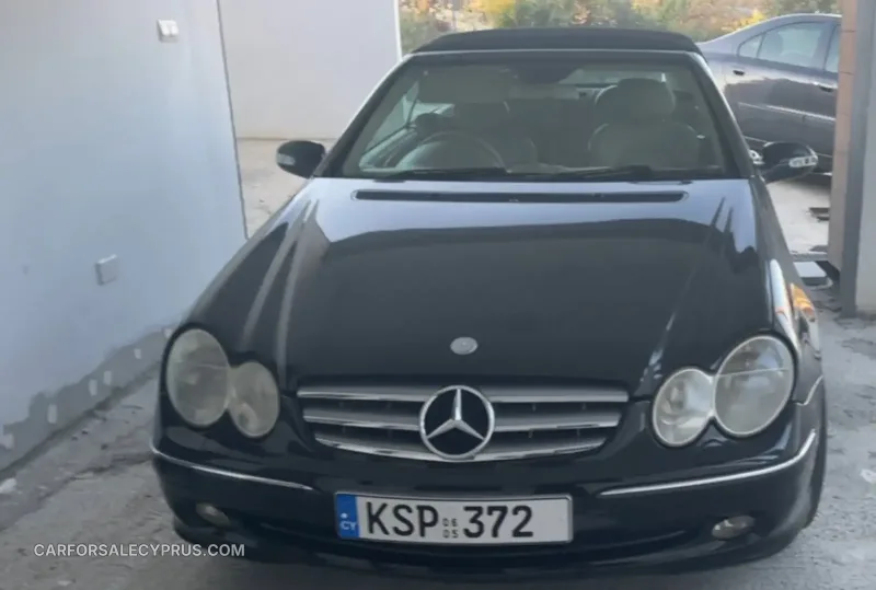 Mercedes-Benz CLK-Class 2005