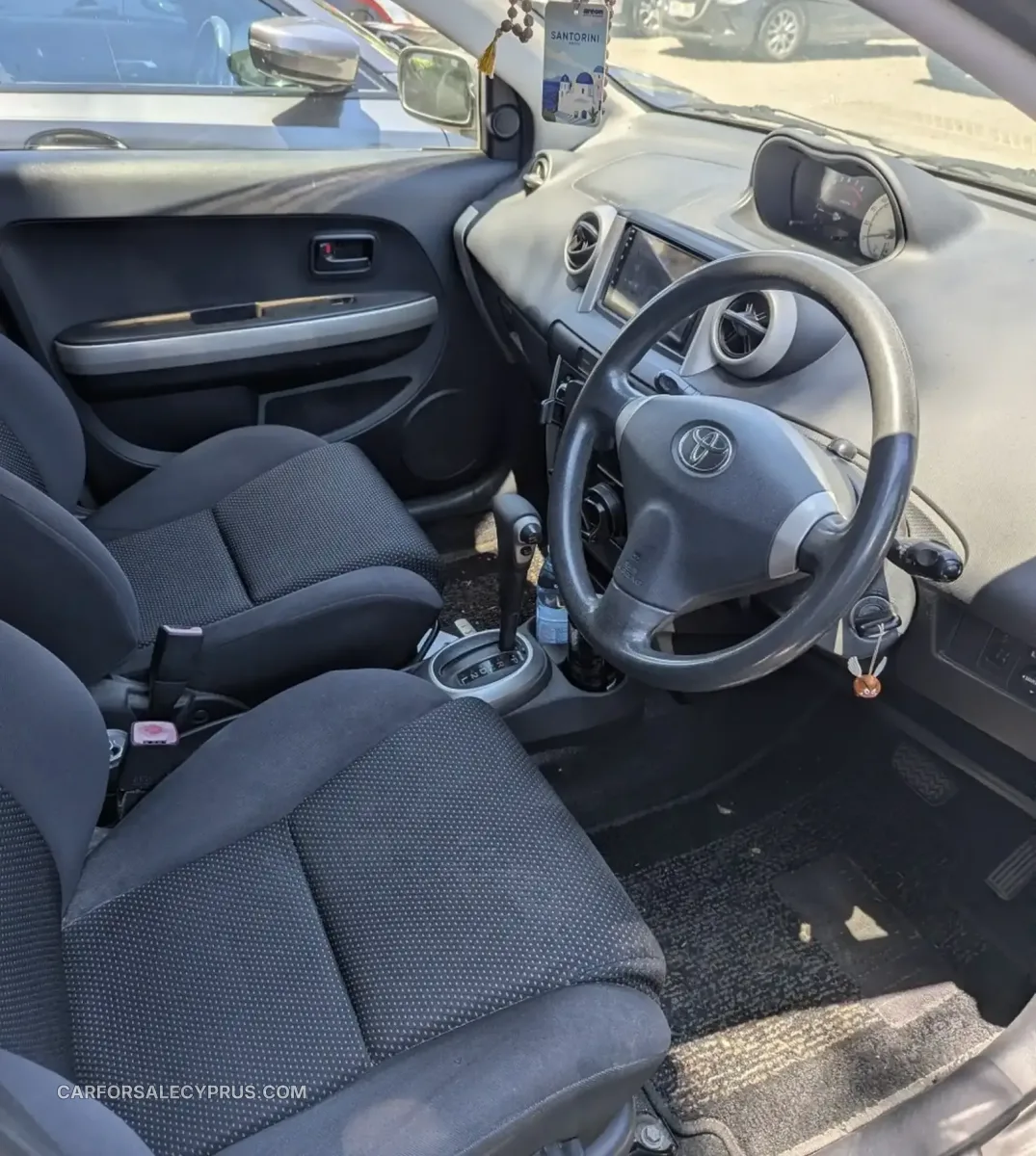 Toyota Ist 2005