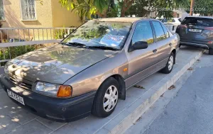 Nissan Primera 1993 – φωτογραφία 2