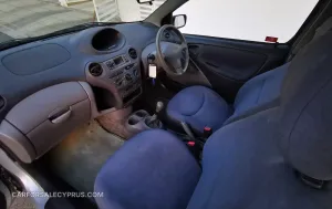 Toyota Yaris 2002 – φωτογραφία 2
