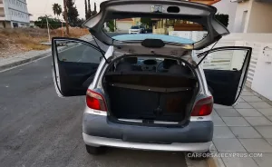 Toyota Yaris 2002 – φωτογραφία 3