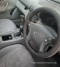 Mercedes-Benz C-Class 2005