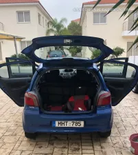Toyota Yaris 2002 – φωτογραφία 9