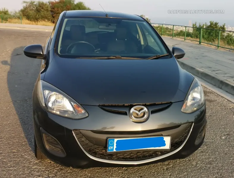 Mazda Demio 2013