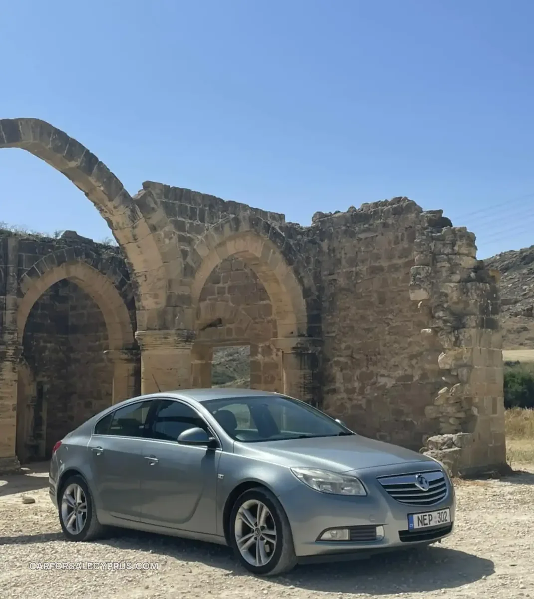 Opel Insignia 2010