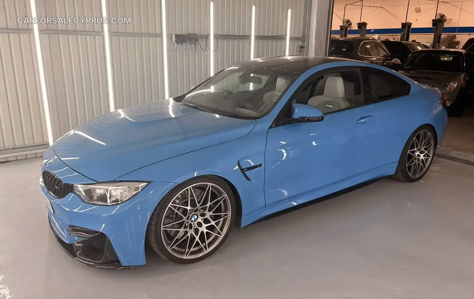 BMW M4 2016