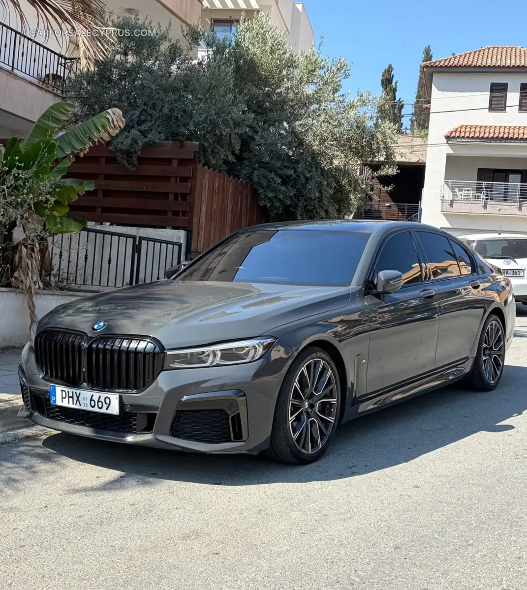 BMW Series 7 2020