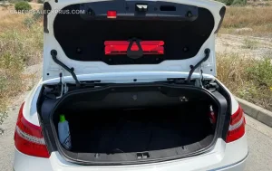 Mercedes-Benz E-Class 2011 – φωτογραφία 3