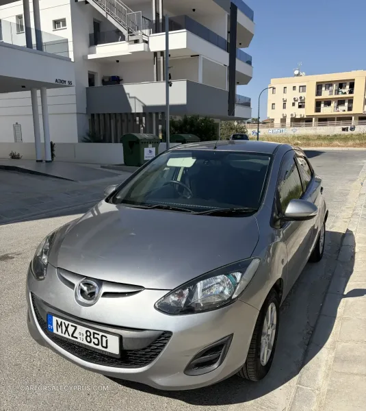 Mazda Demio 2012