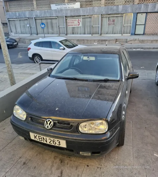 Volkswagen Golf 2003
