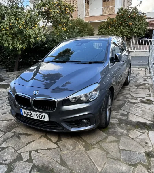 BMW Series 2 2016