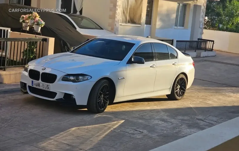 BMW Series 5 2011