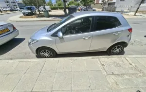 Mazda Demio 2010 – φωτογραφία 3