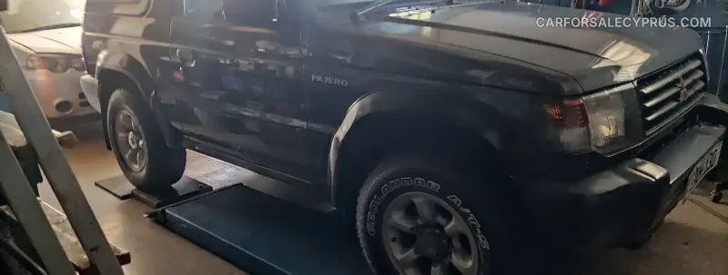 Mitsubishi Pajero 1995