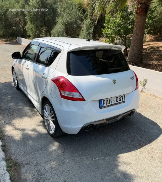 Suzuki Swift 2015
