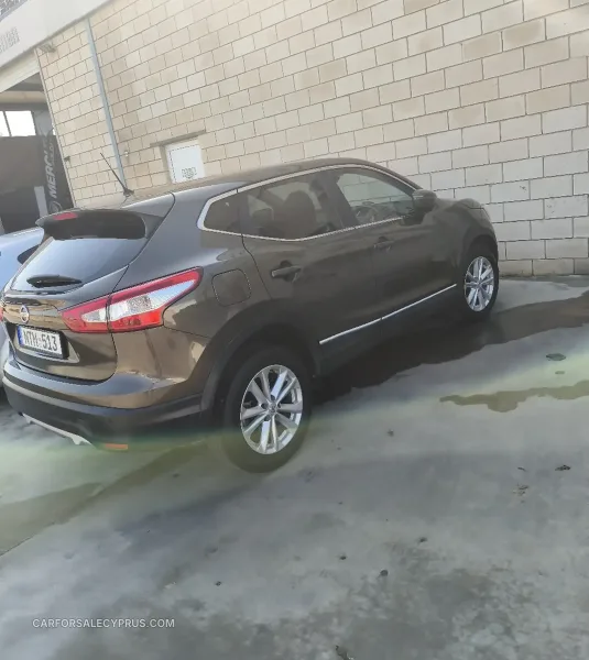 Nissan Qashqai 2015