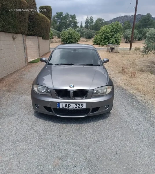 BMW Series 1 2009
