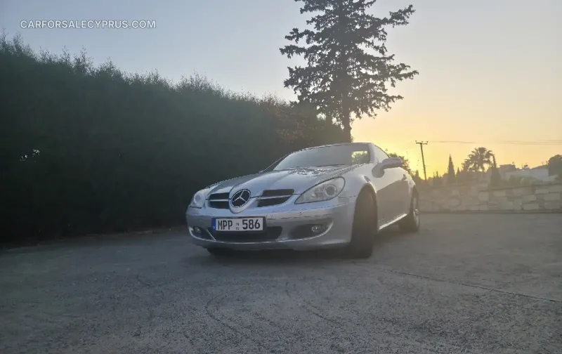 Mercedes-Benz SLK 2005