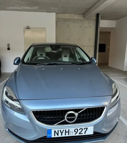 Volvo V40 2017