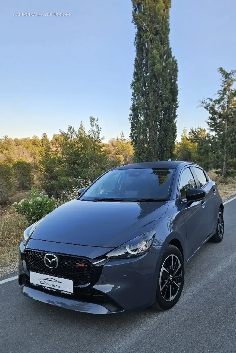Mazda 2 2023