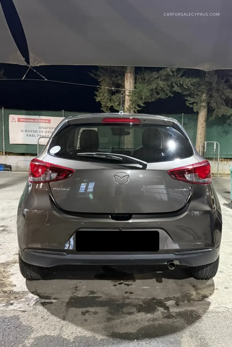 Mazda 2 2021
