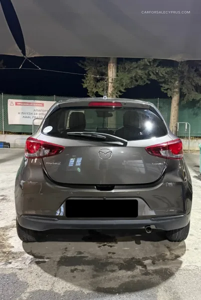 Mazda 2 2021