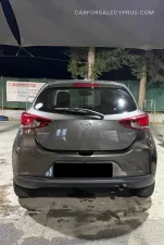 Mazda 2 2021