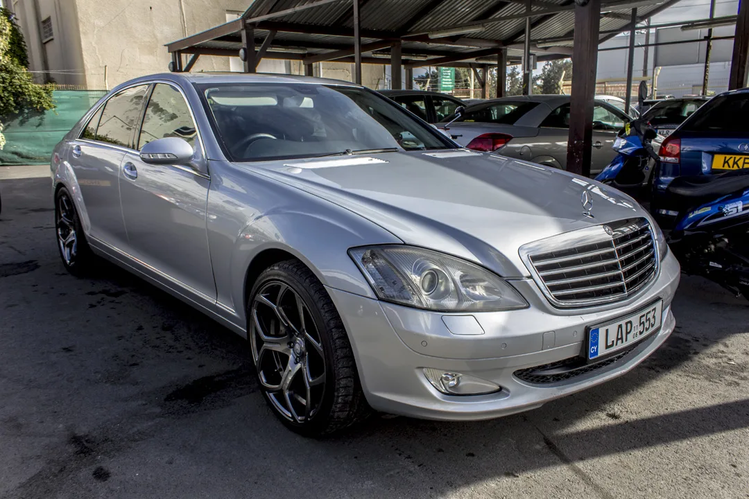 Mercedes-Benz S-Class S320 2006