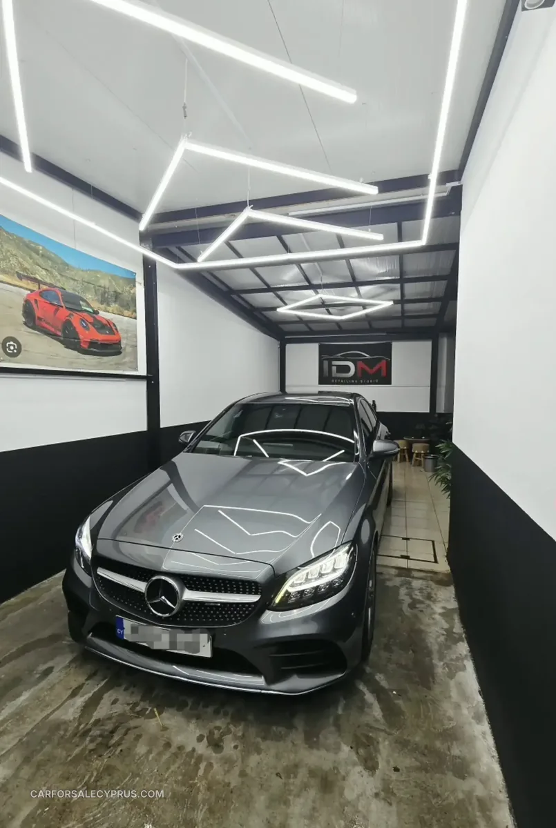 Mercedes-Benz C-Class 2018