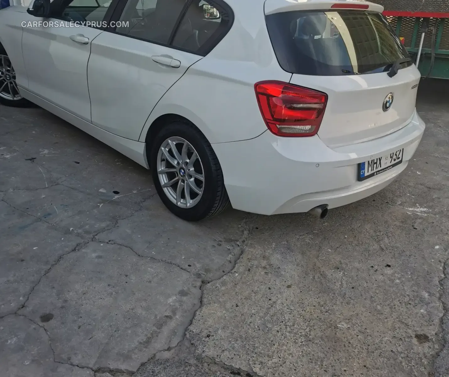 BMW Series 1 2011