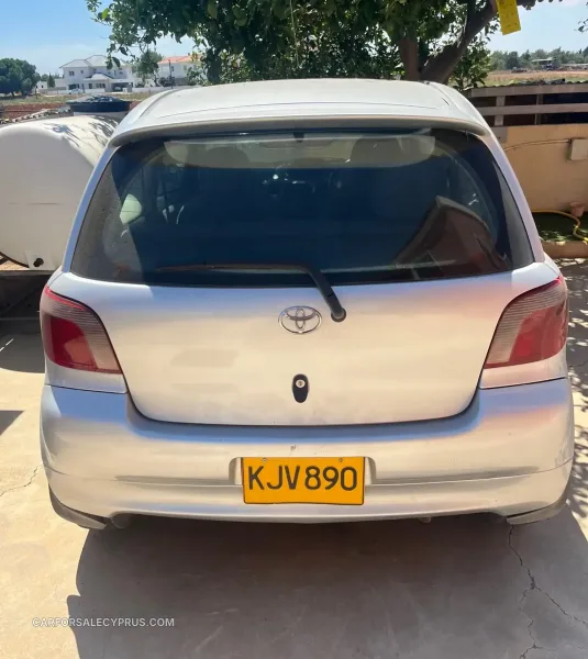 Toyota Yaris 2001