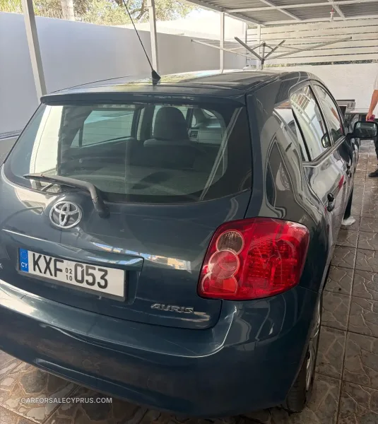 Toyota Auris 2010