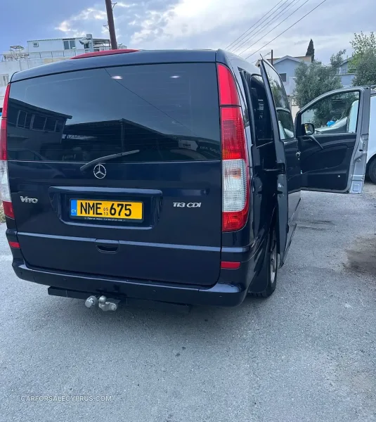 Mercedes-Benz Viano 2013