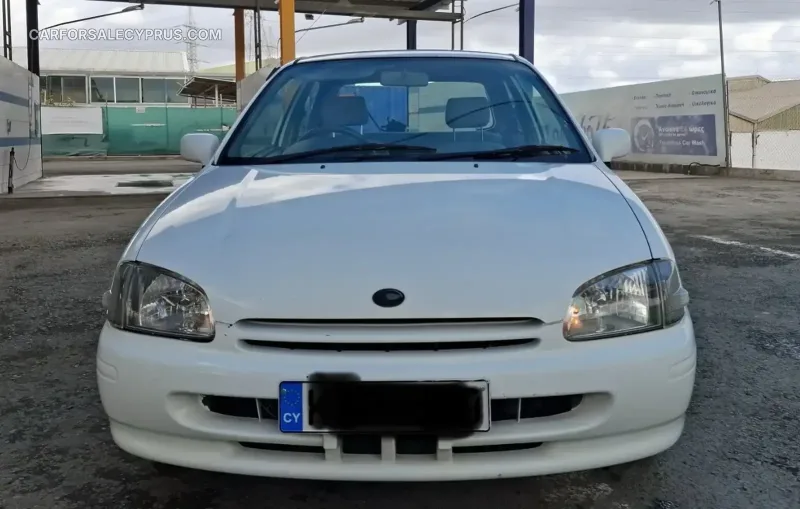 Toyota Starlet 1999