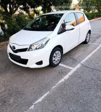 Toyota Vitz 2012 – φωτογραφία 2